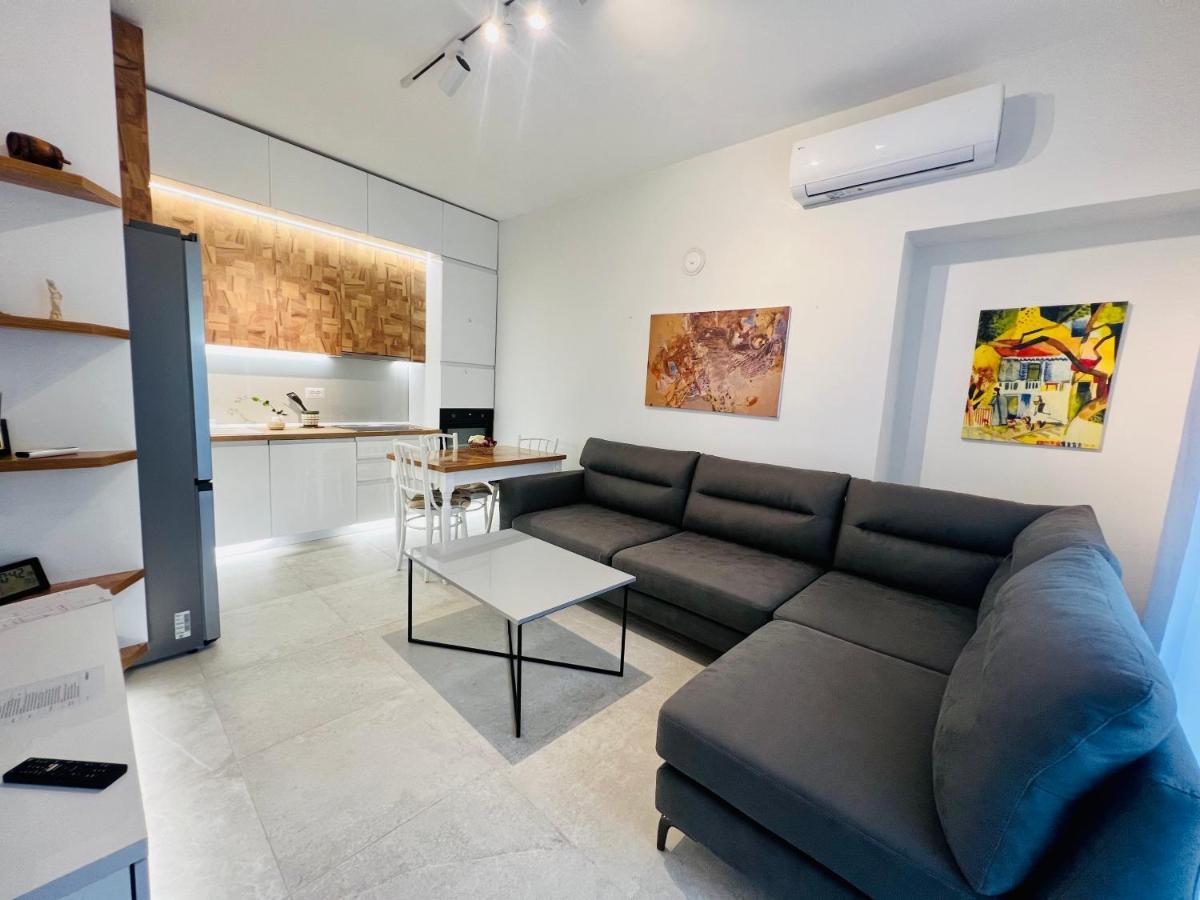 Te Nana Home Shkoder Exterior photo